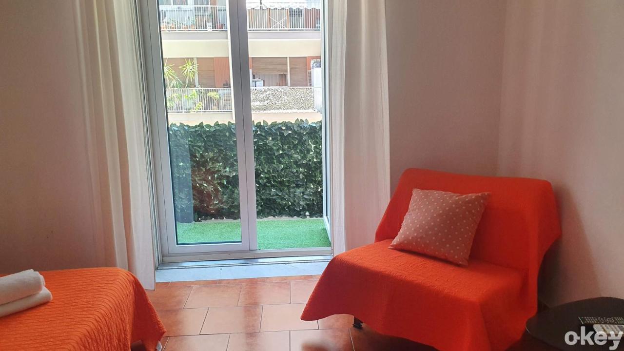 Primo Piano Guesthouse - Bari Policlinico ภายนอก รูปภาพ